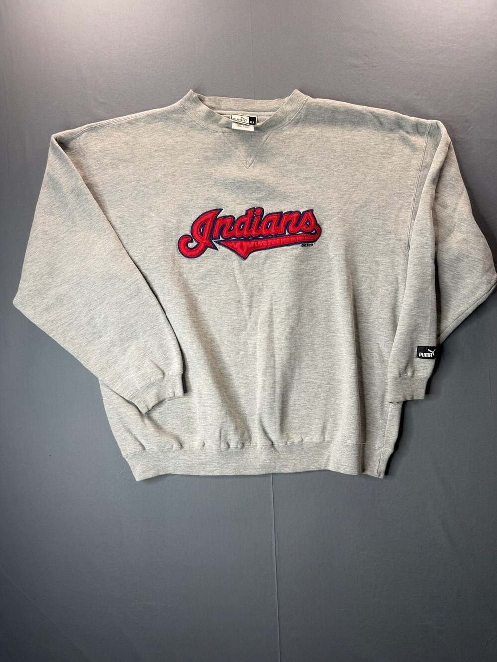 Vintage 90s Puma Cleveland Indians MLB Embroidered Crewneck Sweatshirt XL